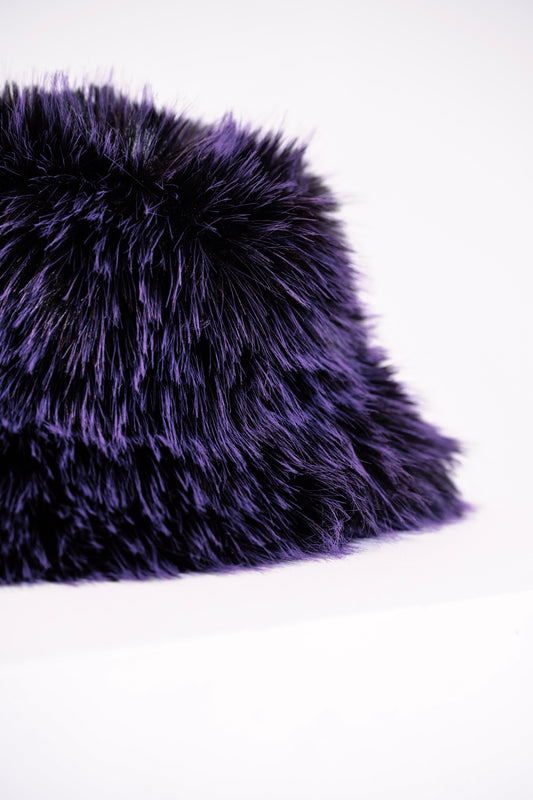 Fur Bucket Hat in Violet