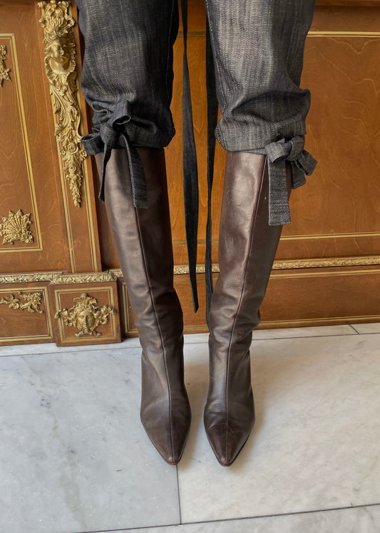 Denim Capri Pant with Bow Detail